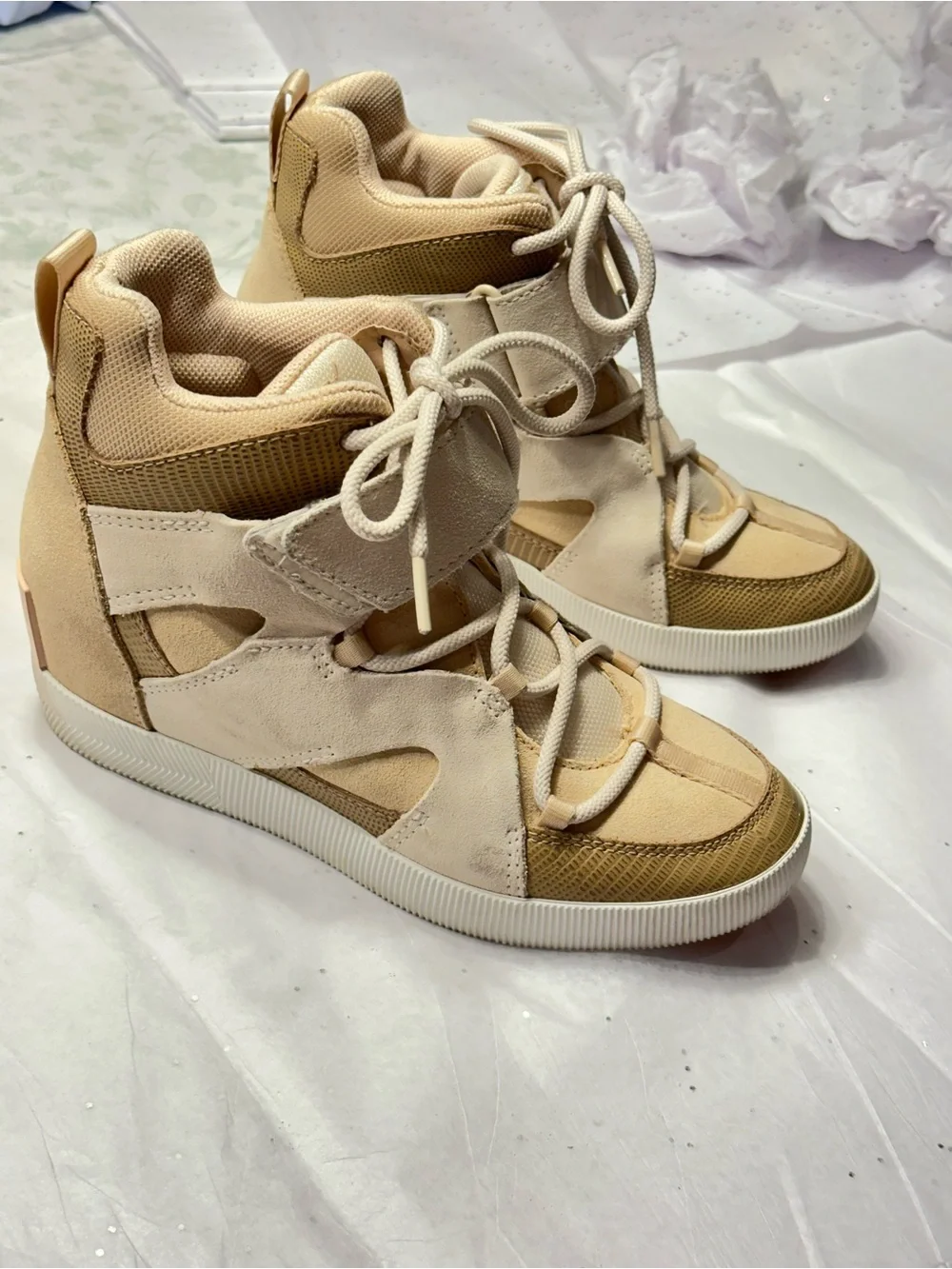 Sorel Women's Out 'N About Sport Wedge size 8,5